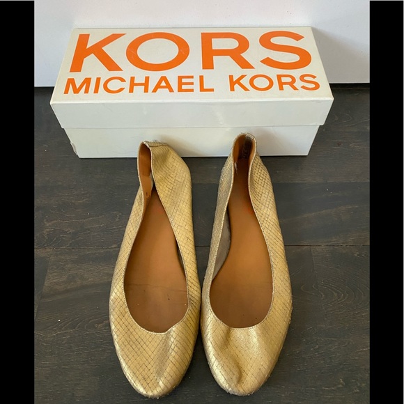 Michael Kors Gold Metallic Ballet Flats - Picture 1 of 6